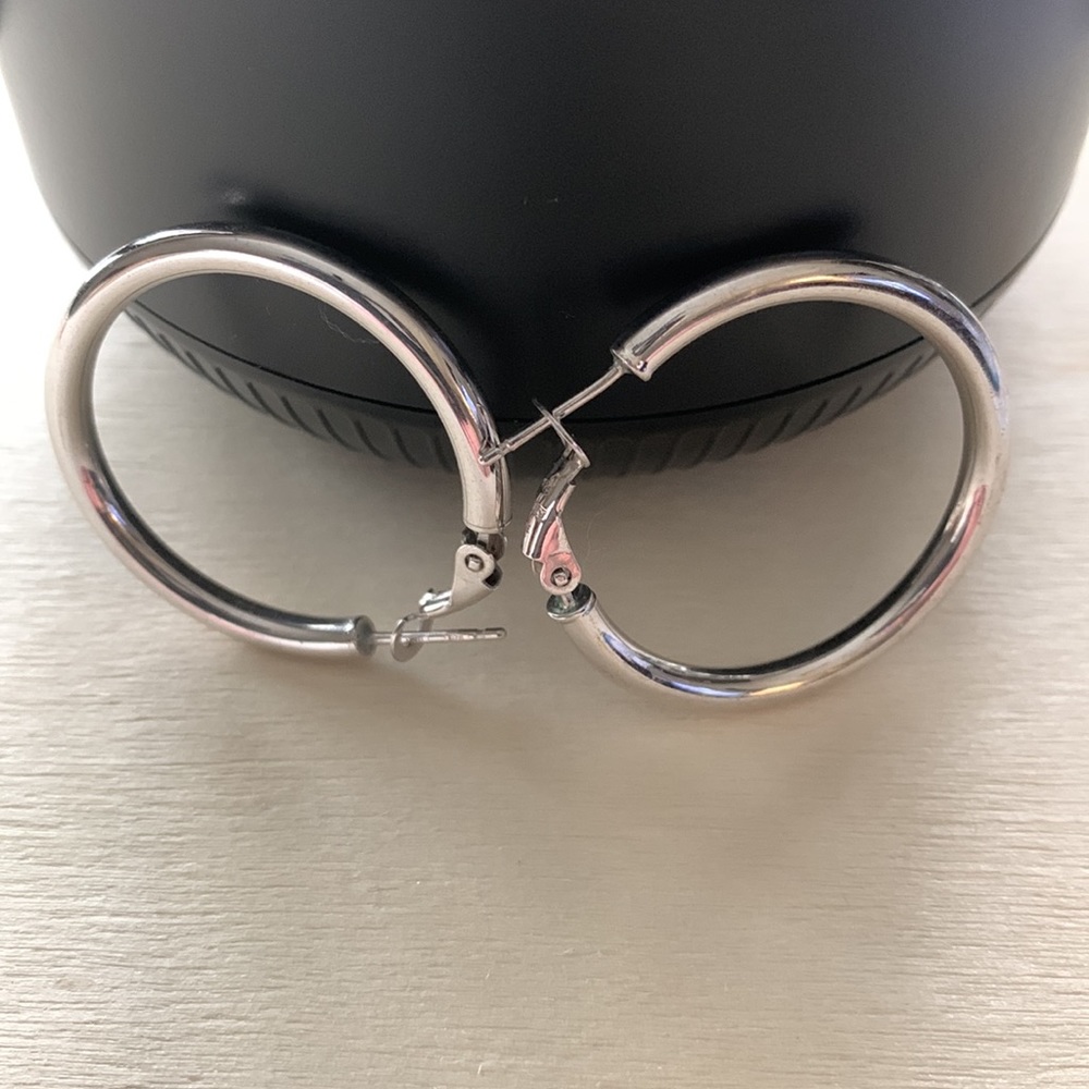 Silver Hoops